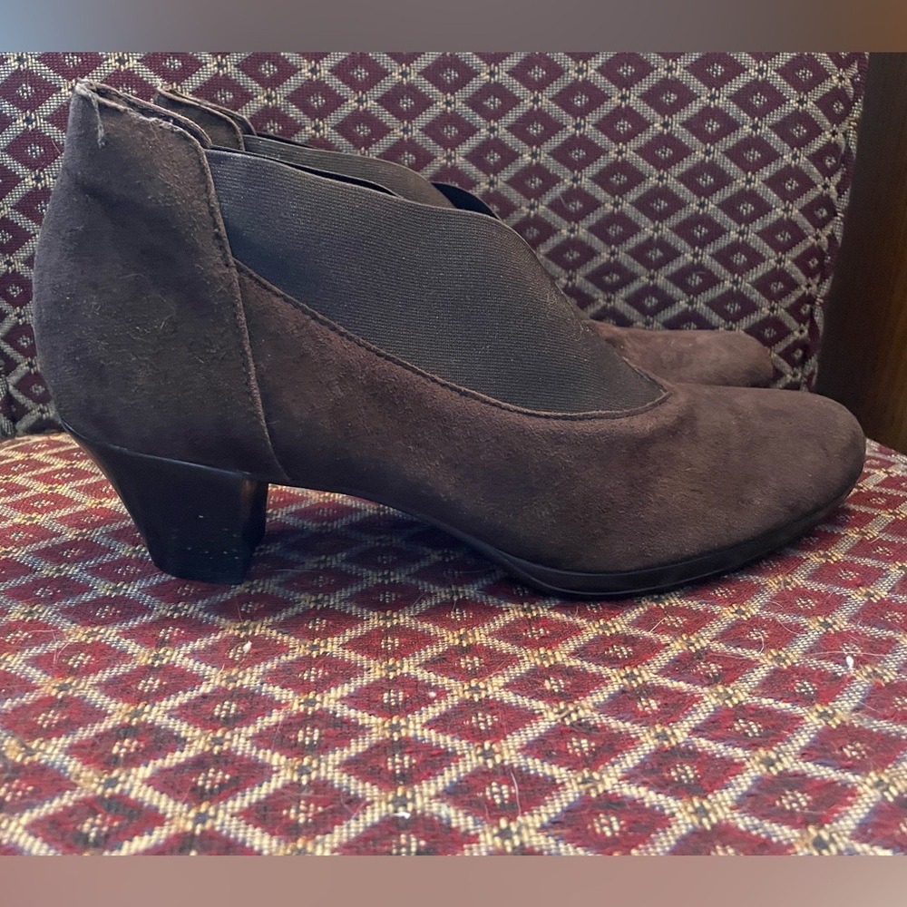 Munro Dress Shoes / Ankle Boots